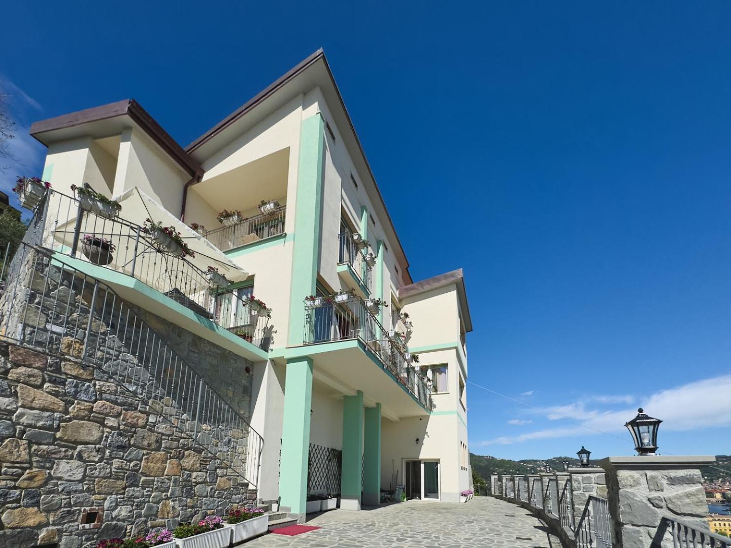 Villa Dei Poeti La Spezia Esterno foto