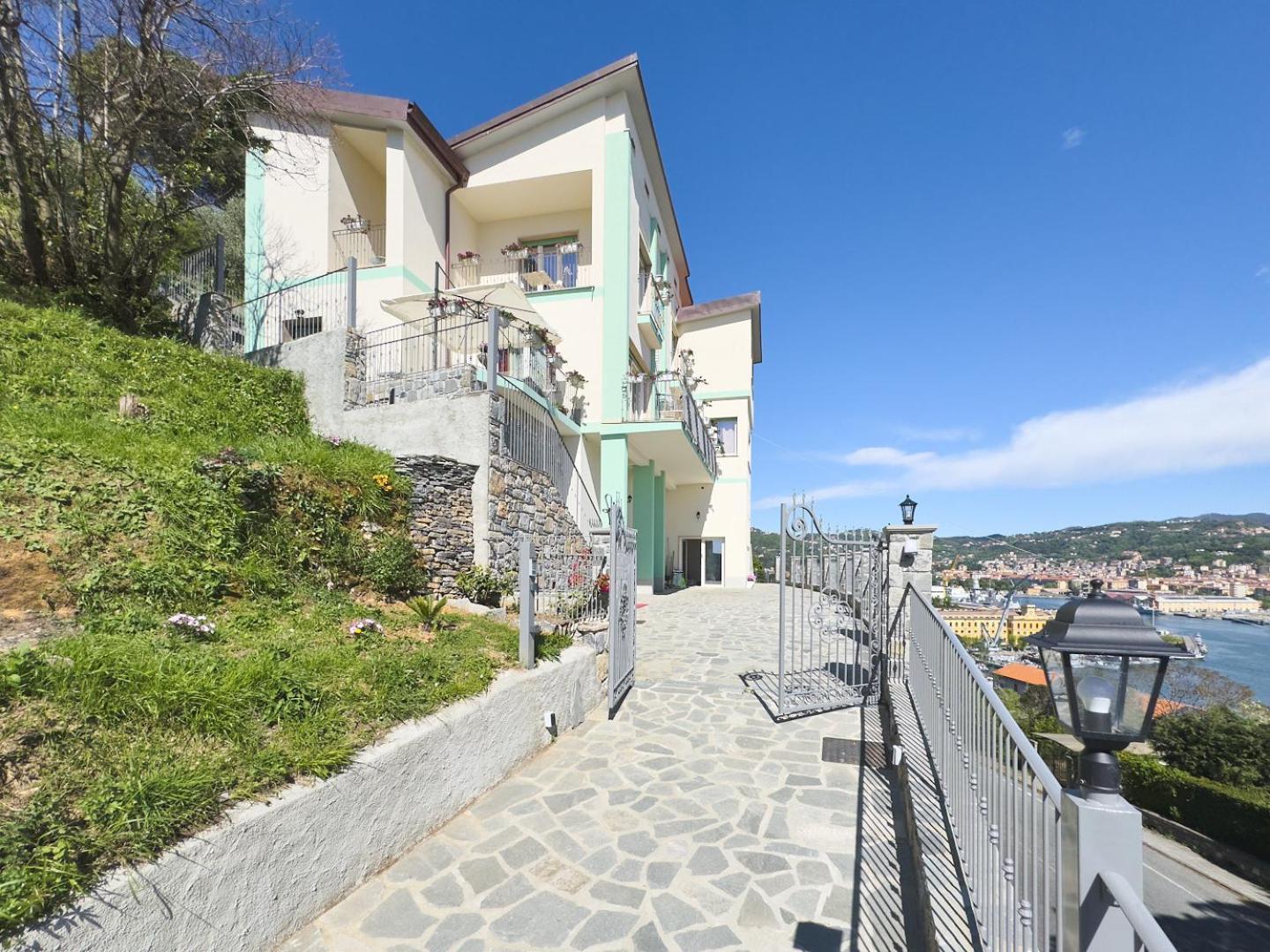 Villa Dei Poeti La Spezia Esterno foto